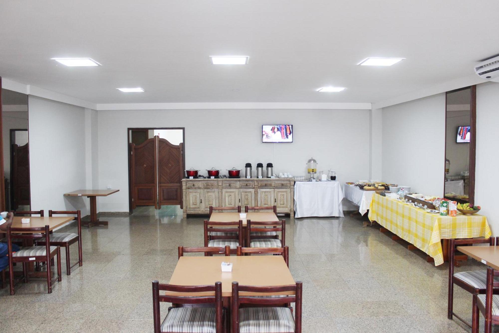 Days Inn By Wyndham Uberlândia Zewnętrze zdjęcie