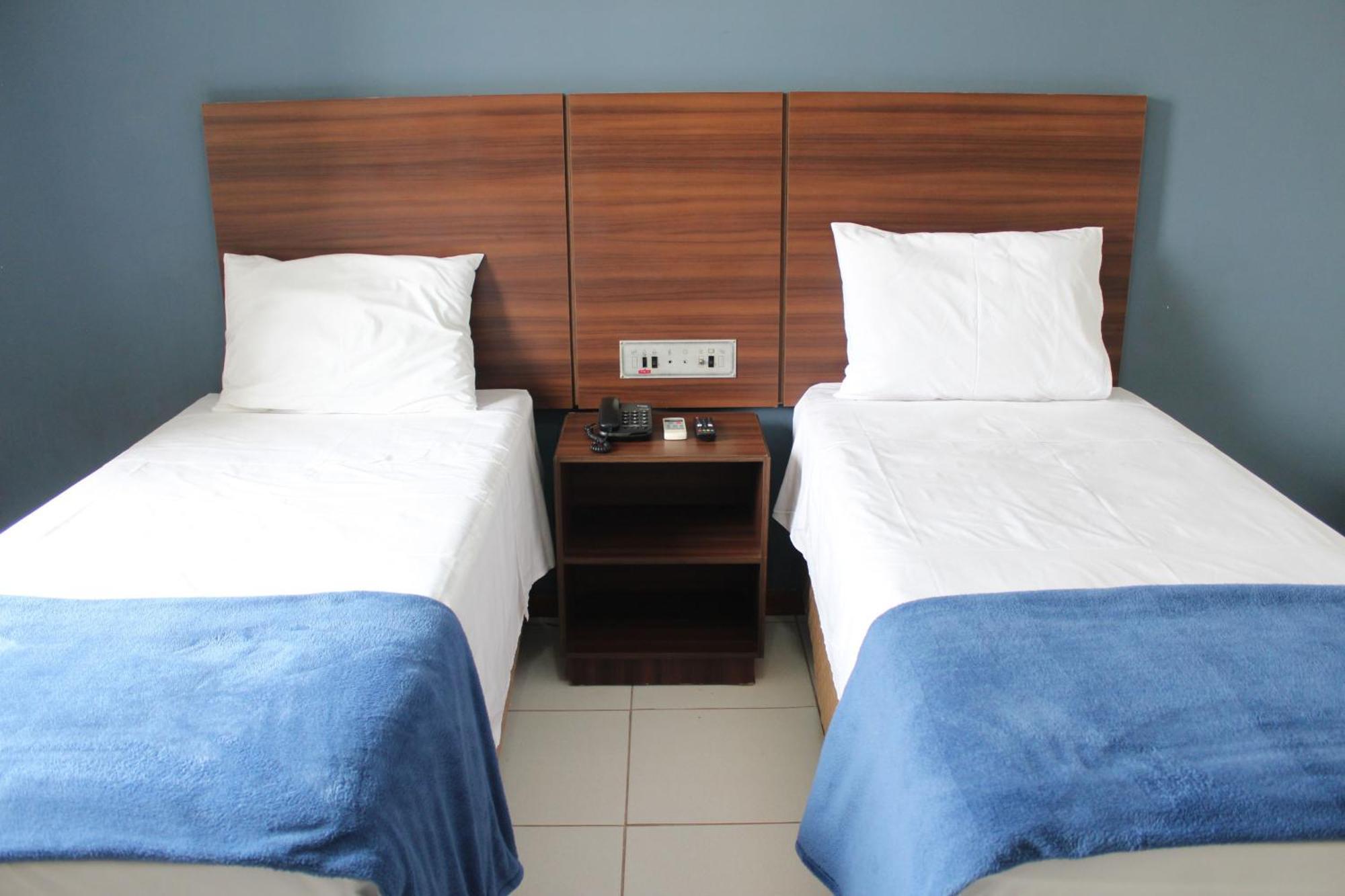 Days Inn By Wyndham Uberlândia Zewnętrze zdjęcie